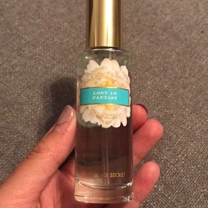 Lost in fantasy 1 Oz